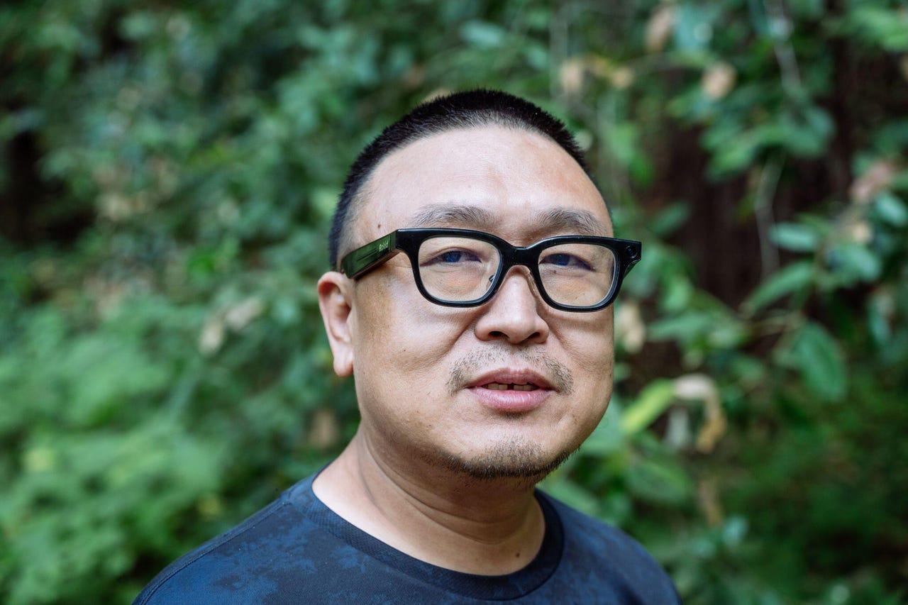 Rokid executive Liang Guan wearing Rokid Glasses